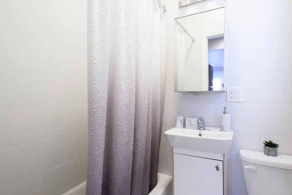 83-3W Ues Central Park Newly Furnished Xl Studio Nueva York
